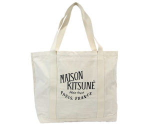 メゾンキツネのトートバッグはかわいいし丈夫で洗濯できるスグレモノ！