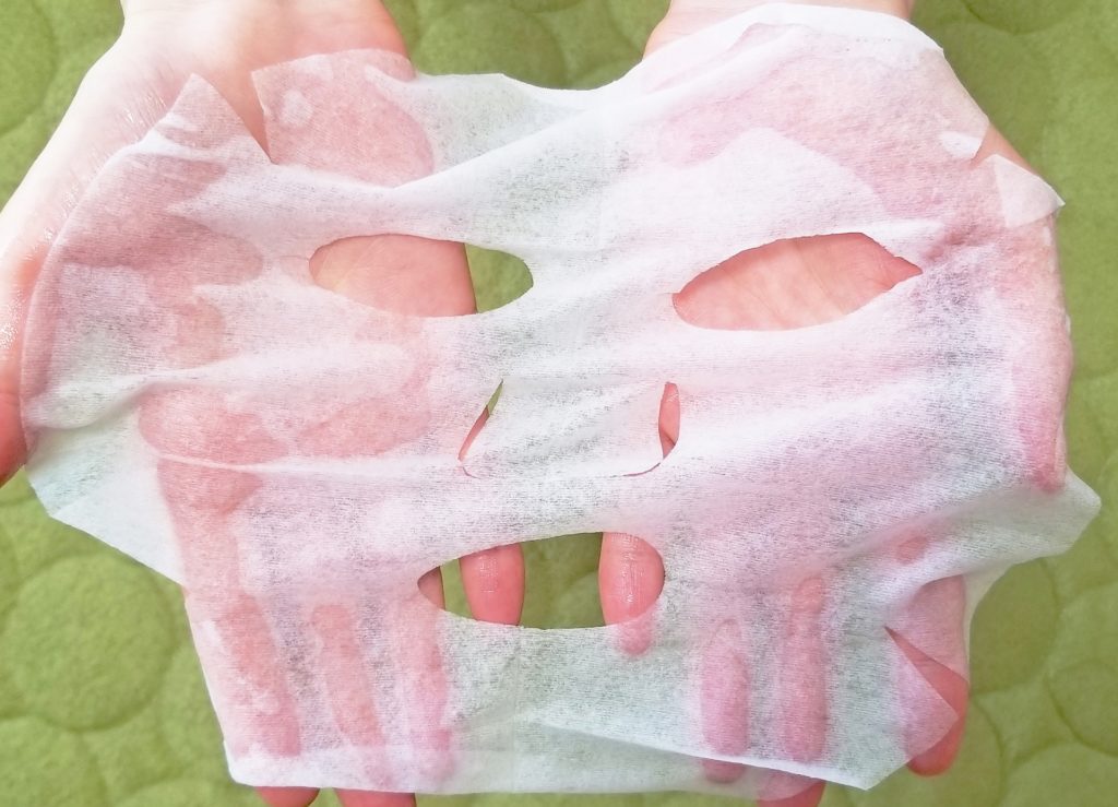 プリュプラセンタモイスチュアのシートマスクを敏感肌の私が使ってみた